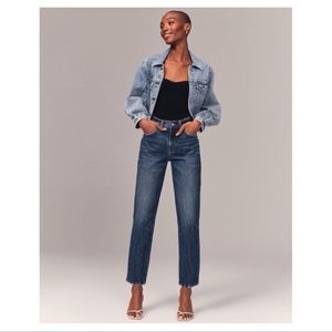 Abercrombie Mid Rise Boyfriend Jean Long